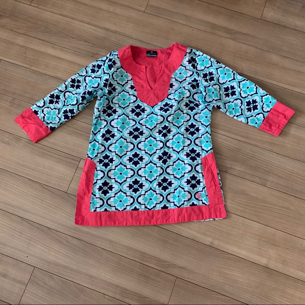 Simply Southern Flower Notch Tunic